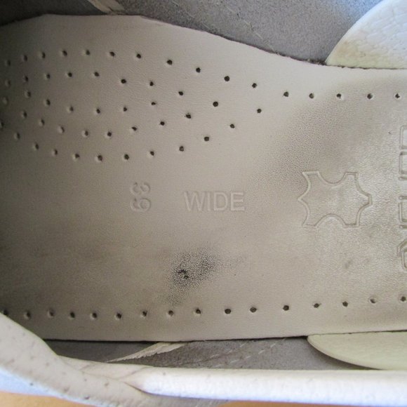 White Dansko Profesional Clogs, Wide - Picture 6 of 8